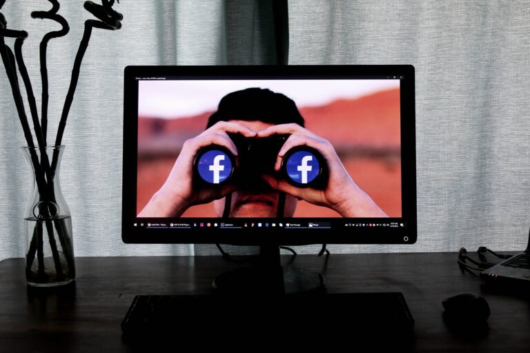 5 Tipps und Beispiele zum Verfassen aussagekräftiger Facebook-Anzeigenüberschriften: kostenloses Tool enthalten!