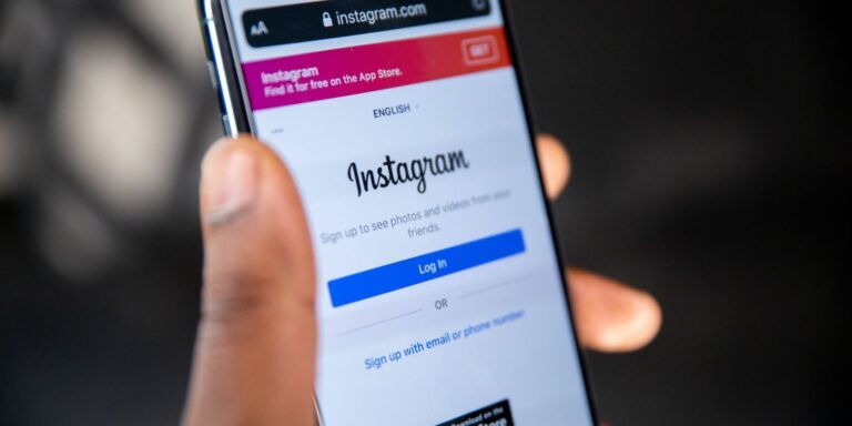 Why you shouldn't use an app to track followers on Instagram