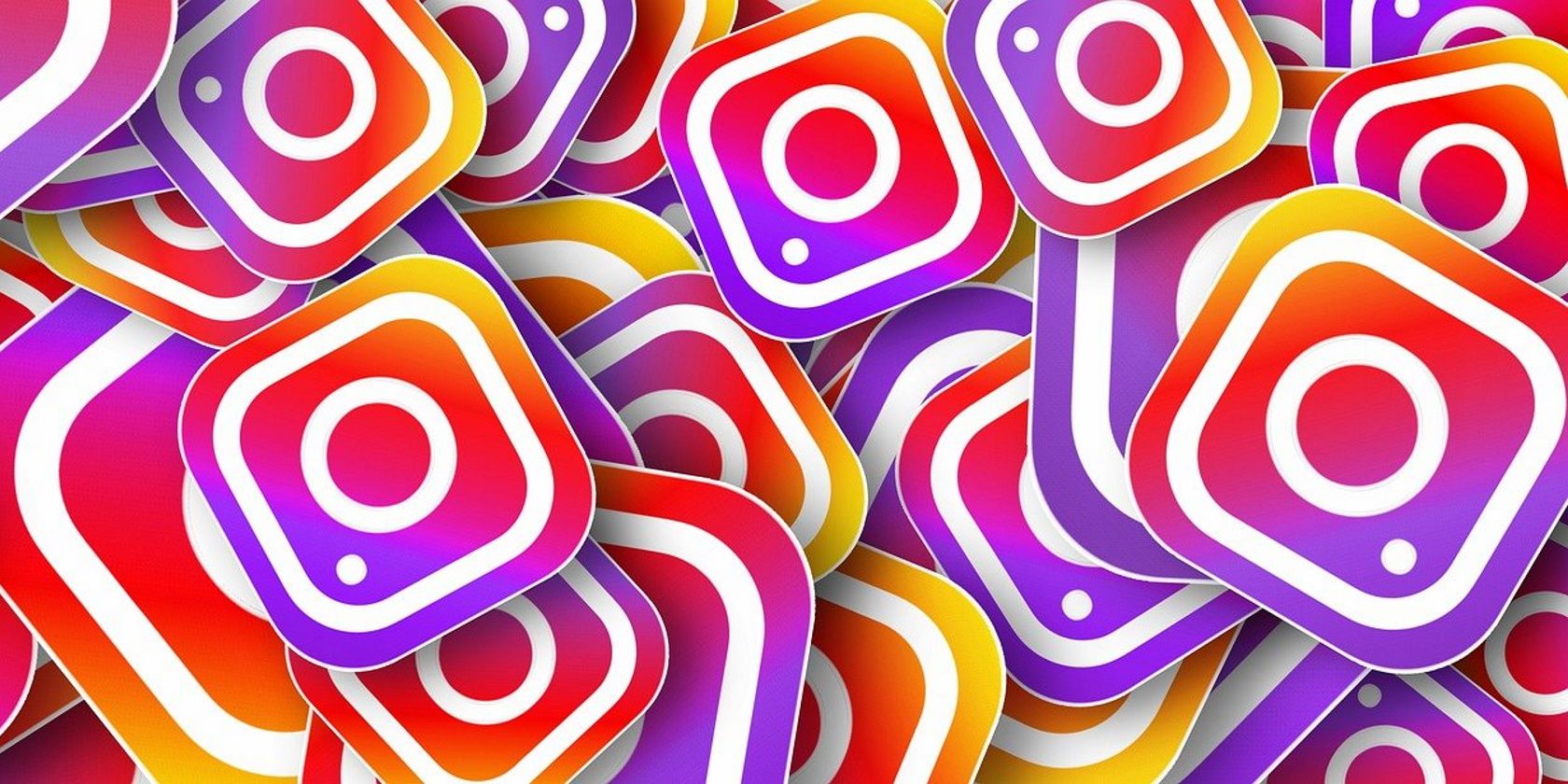 overlapping instagram logos