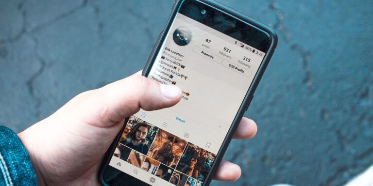 How to enable restriction mode on Instagram