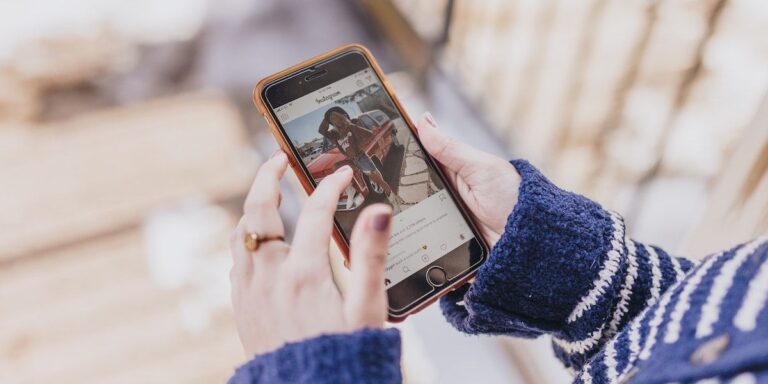 Anyone can now add links to stories on Instagram: here's how