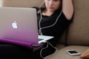 Odzyskiwanie danych z iCloud: ratunek dla zablokowanego iPhone'a