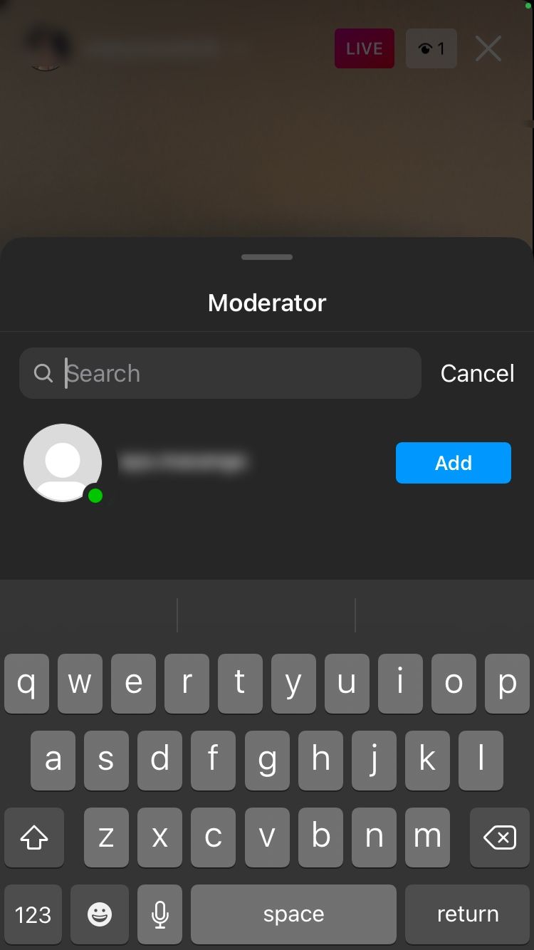 Jak dodać moderatorów do transmisji na żywo na Instagramie Screenshot showing moderator search bar on instagram