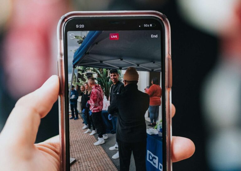 Jak oglądać Instagram na żywo z komputera lub telewizora