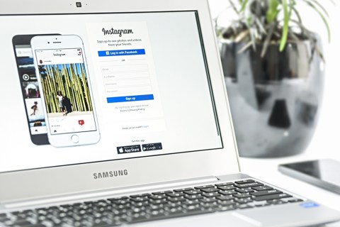 How to perform a reverse image search on Instagram