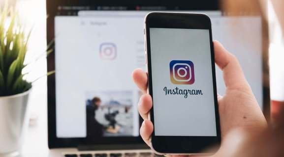 How to change the phone number of an account on Instagram