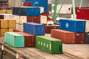 What are the best marketing strategies for dropshipping?