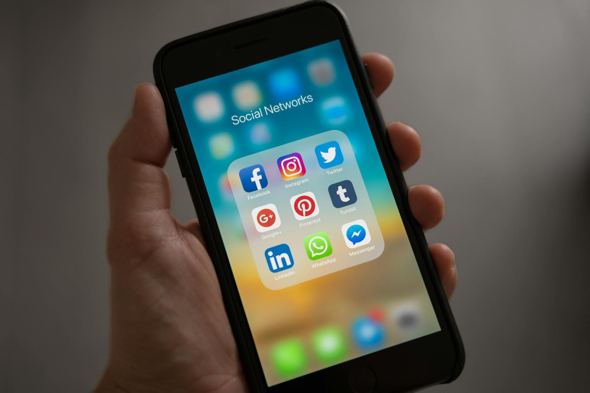 Zasięg, zaangażowanie, zaufanie – czy social media to dziś najważniejsze narzędzie budowania marki?